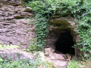 Lazarus Cave img